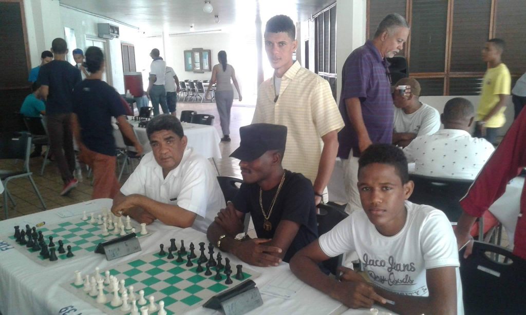 21057235_490590037981837_832036277_o