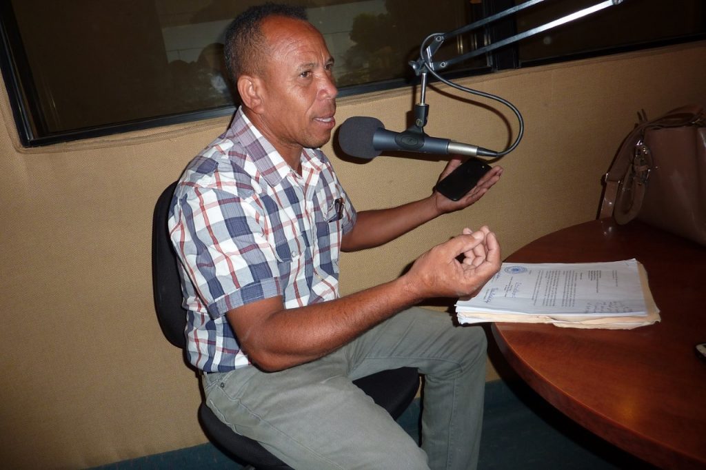 thumbnail_Manuel A. Encarnacion