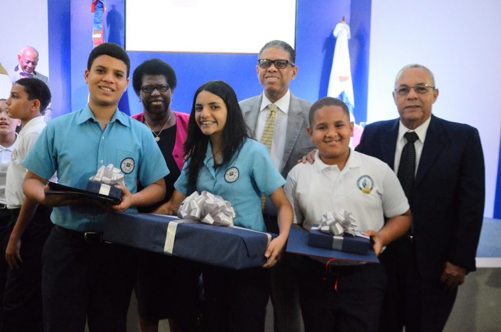 thumbnail_INPOSDOM CONCURSO EPISTOLAR