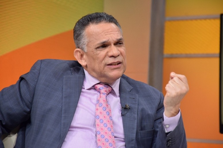 Ramón-Ventura-Camejo-3-1