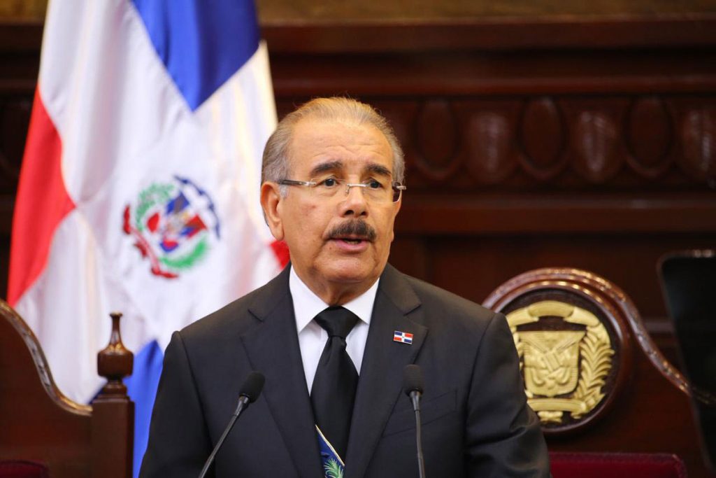 PARLACEN debatiría sobre inmunidad Danilo Medina ante eventual proceso judicial.