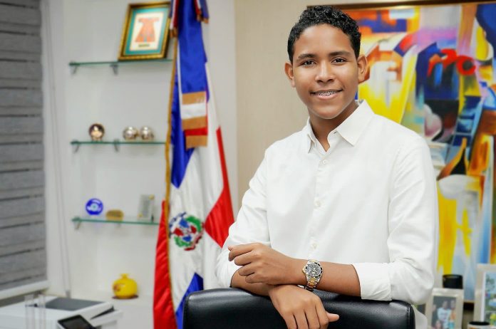 Estudiante Meritorio Dominicano obtiene Becas en prestigiosas Universidades de España