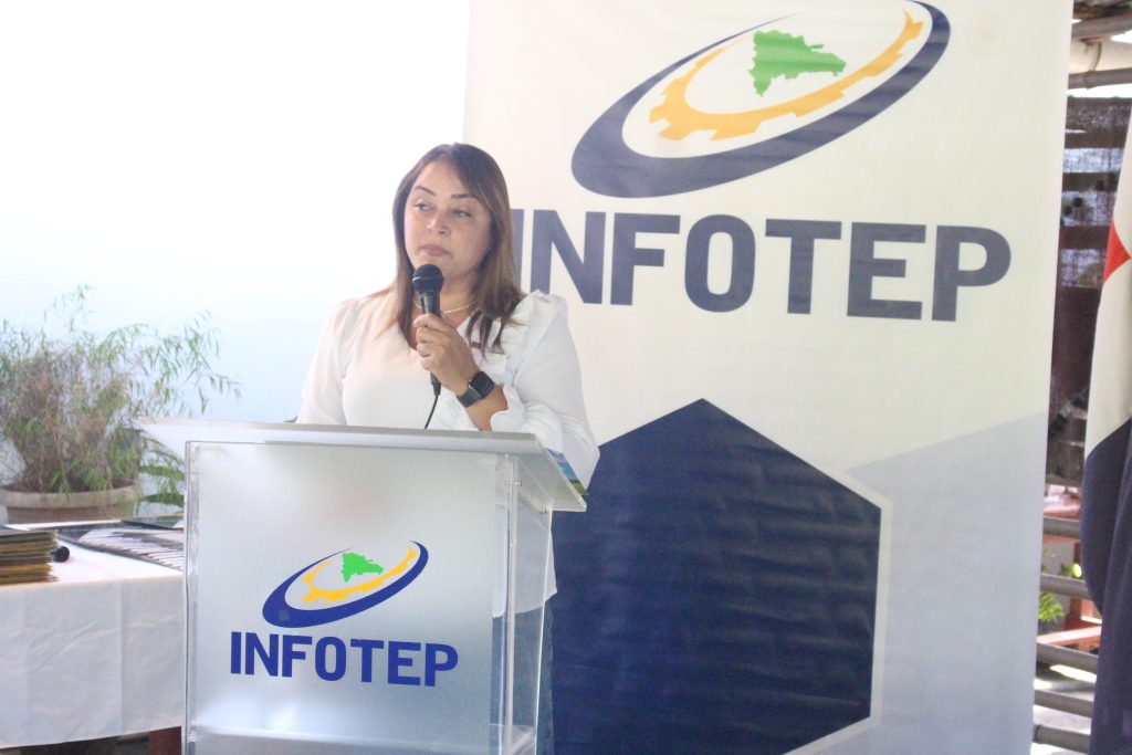 Dabeida Agramonte gerente de Proyectos de la Fundación Popular