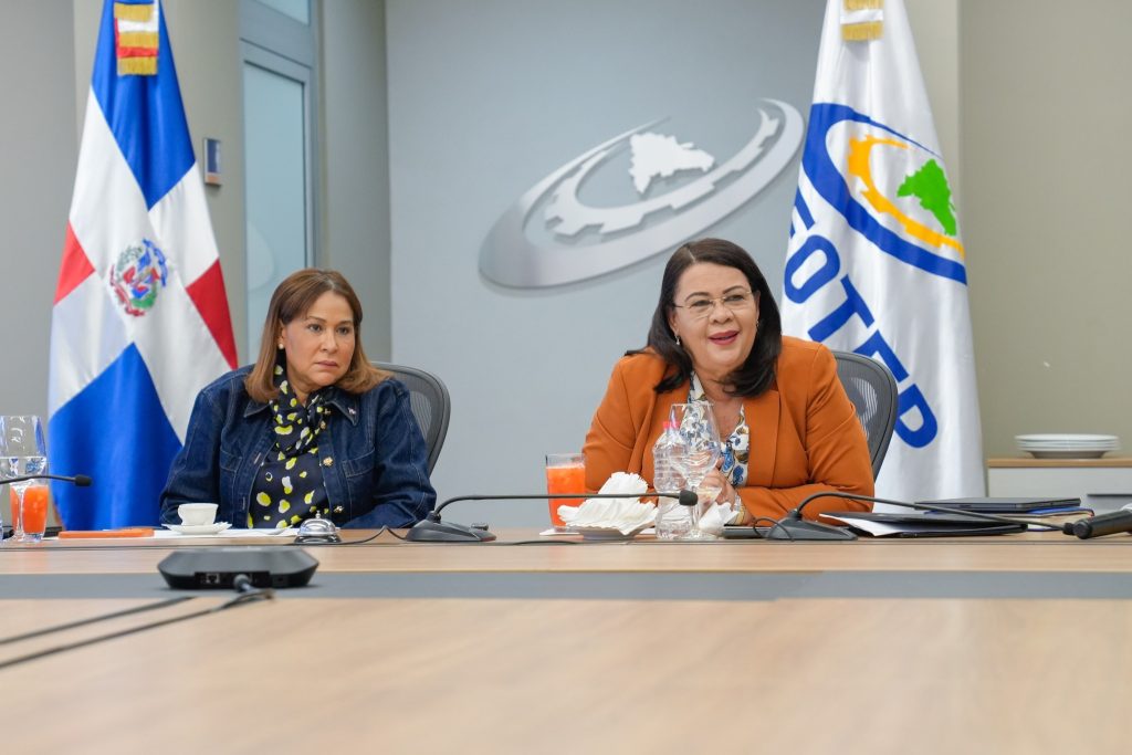 INFOTEP y Supérate actualizan acuerdo para ampliar oportunidades de formación y reducir la pobreza…