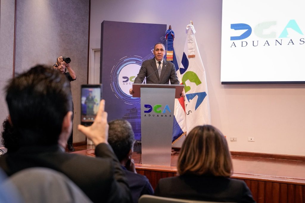 NELSON AROYO Aduanas registra mayor recaudación histórica