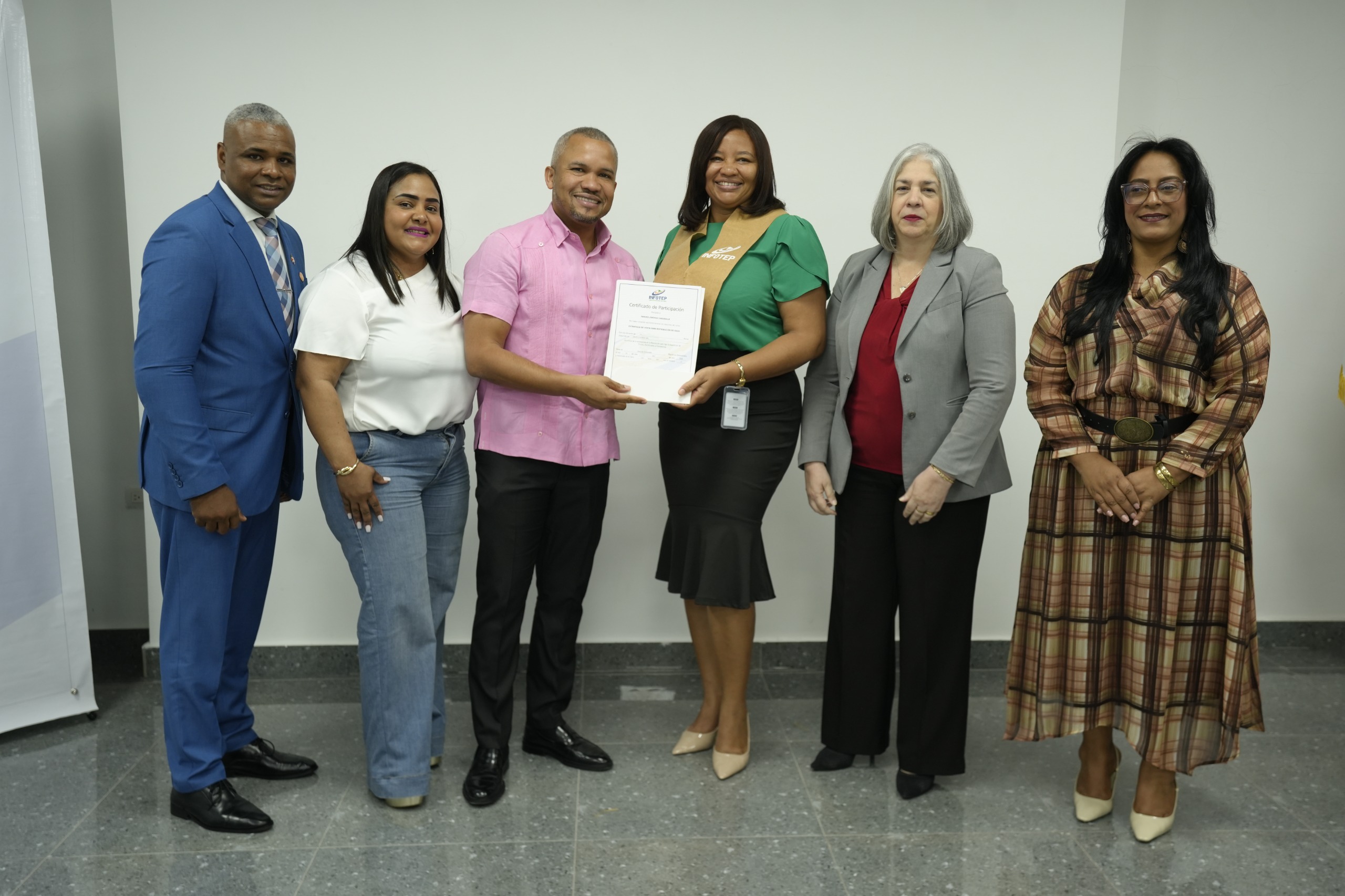 INFOTEP fortalece competitividad empresarial en la región Sur mediante asesoría técnica especializada.