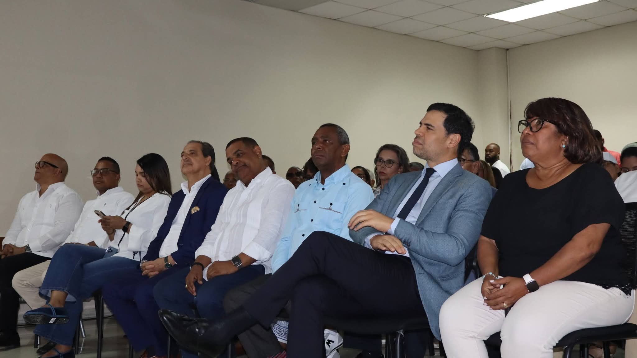 A través Ministerio de Cultura; Gobierno deja iniciado "Festival Cultural Enriquillo"