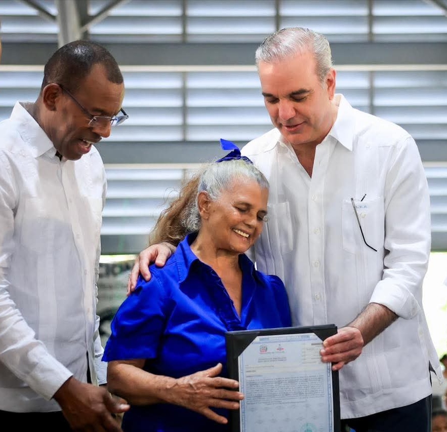 Presidente Luis Abinader viaja este sábado a Miami, donde será reconocido por el Centro Adam Smith para la Libertad Económica.