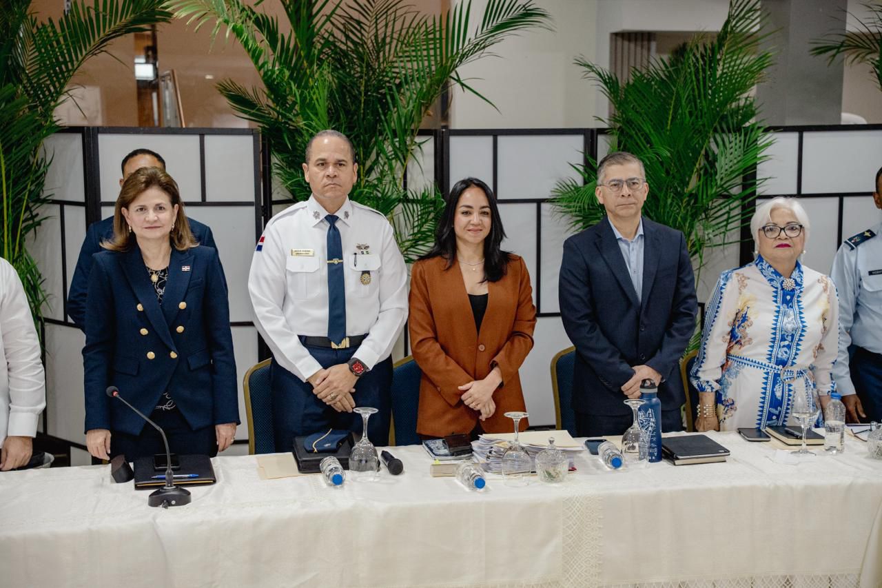 Fuerza de Tarea activa servicio digital de la Policía Nacional para verificar celulares robados.