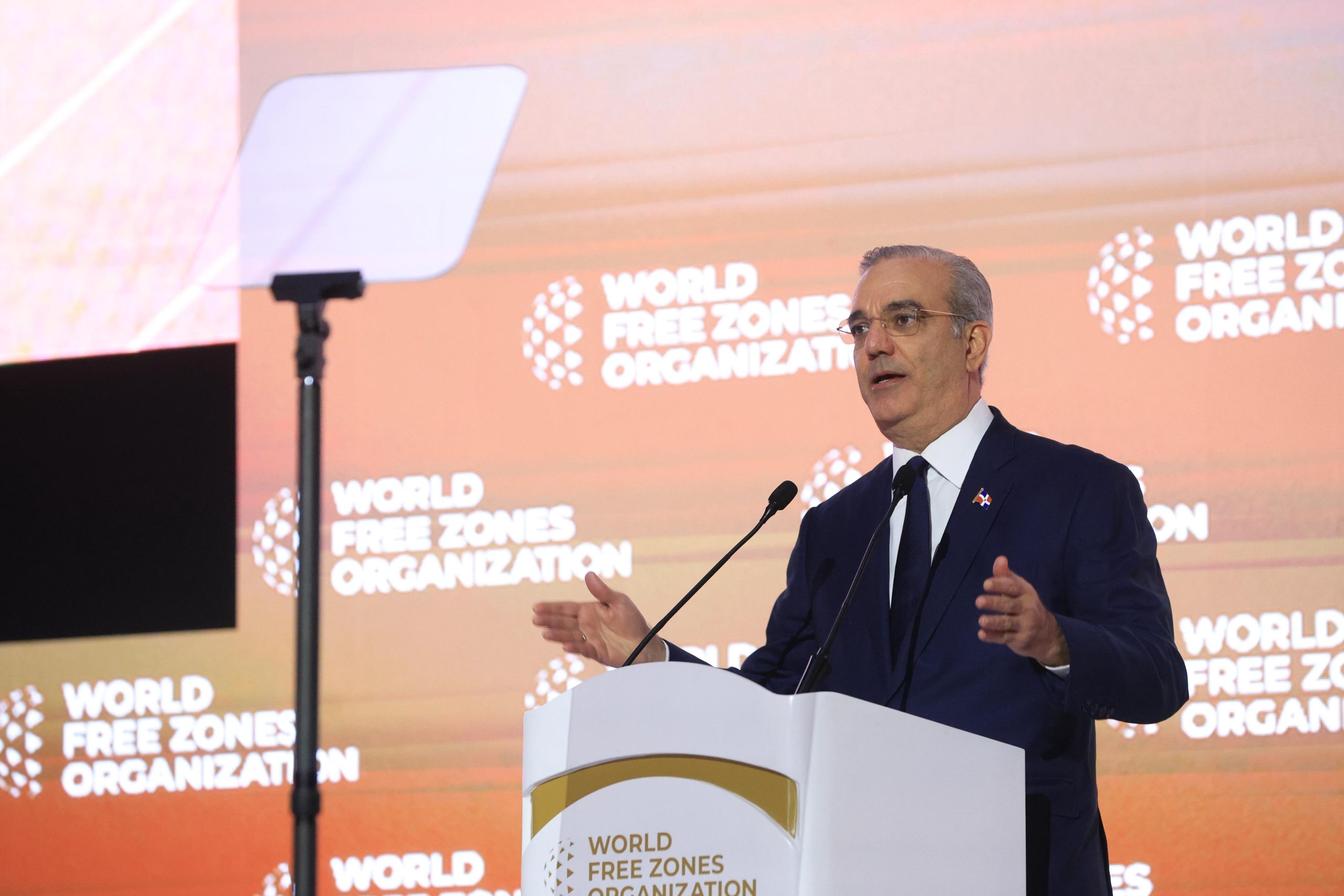 Presidente Abinader presenta a RD como  la mejor decisiones de inversión del hemisferio en Congreso Mundial de Zonas Francas