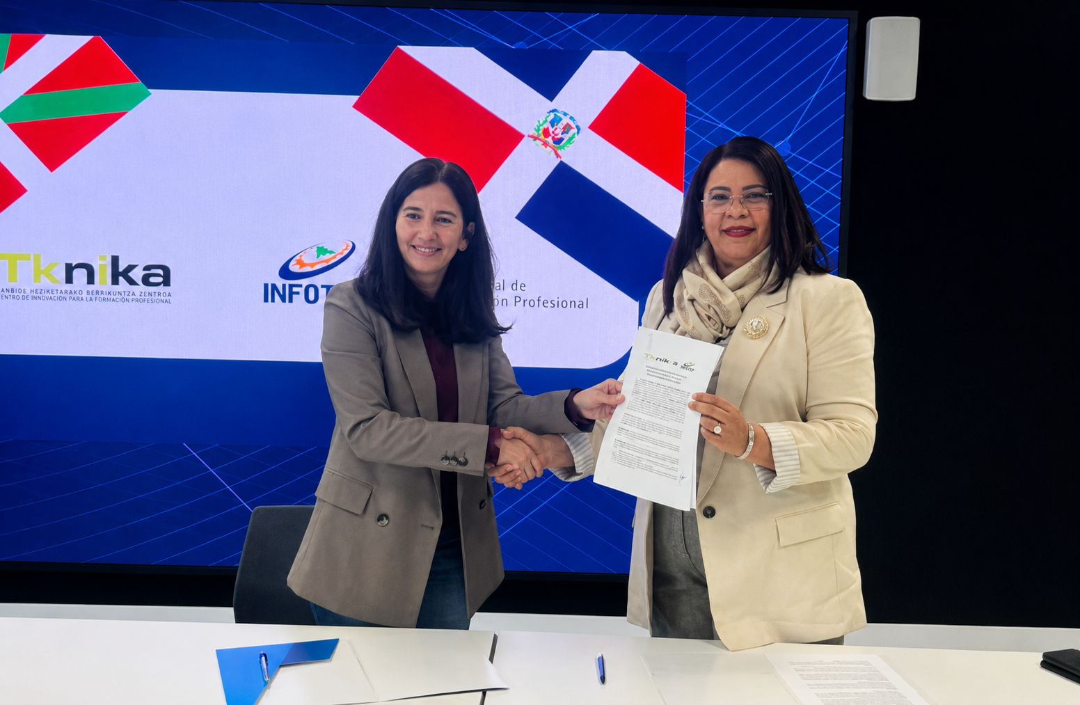 INFOTEP y TKNIKA del País Vasco firman protocolo de cooperación para fortalecer innovación y formación técnico profesional.-