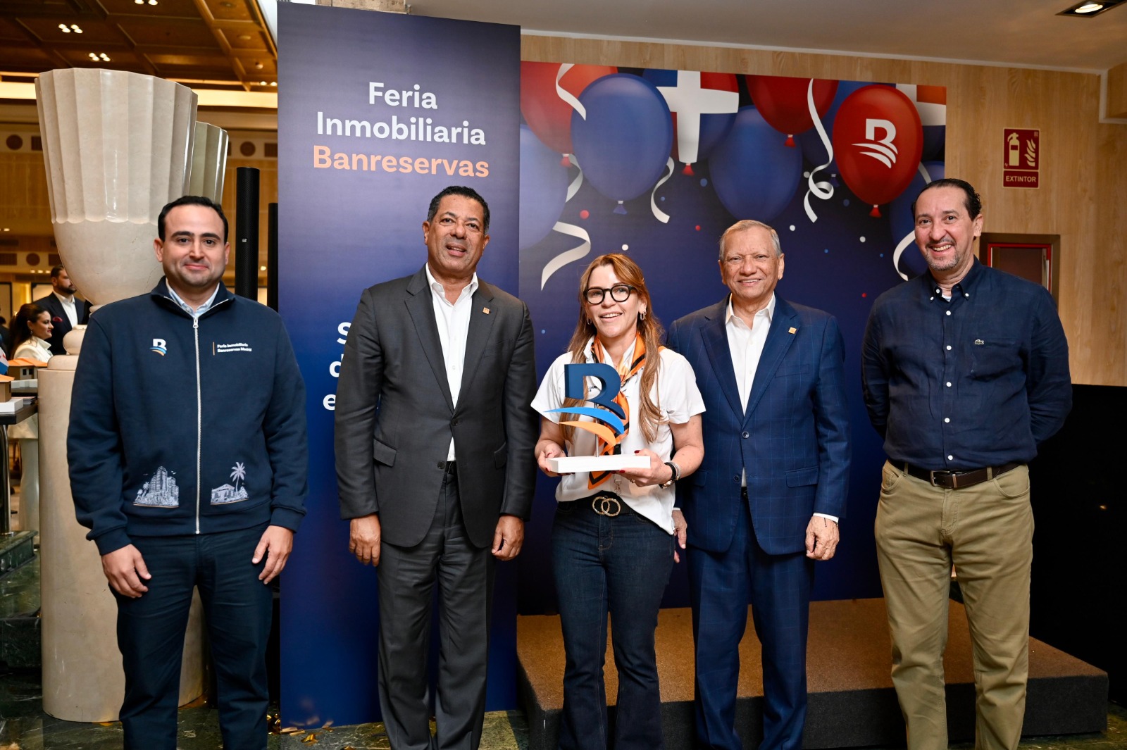 Constructora Blue Diamond es reconocida por sus aportes en ferias inmobiliarias dirigidas a la diáspora.