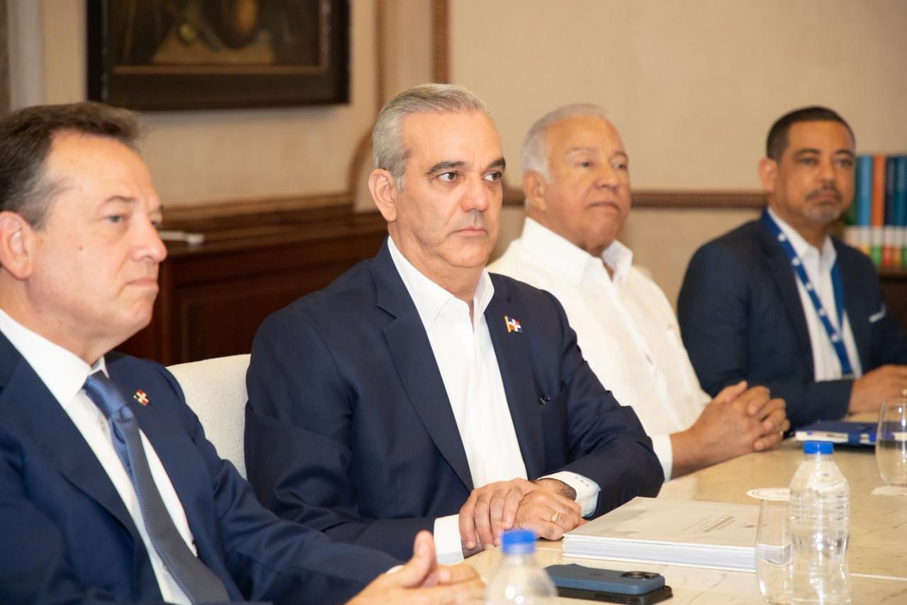 El Presidente propone cambios al Código Civil para unificar aplicación de las leyes en el Gran Santo Domingo