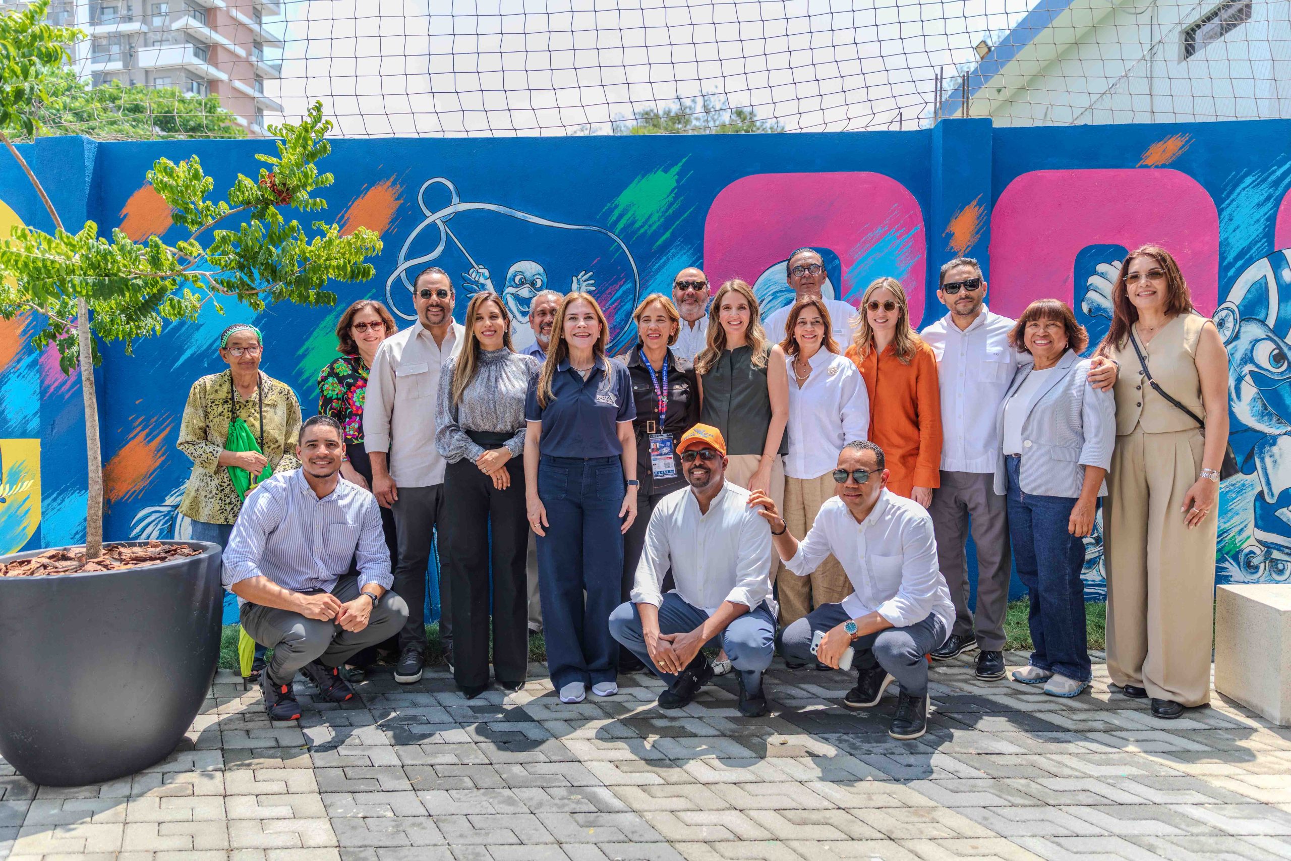 Alcaldía del Distrito Nacional inaugura parque lineal Paseo Paraíso con mural conmemorativo de los Juegos Centroamericanos y del Caribe.-