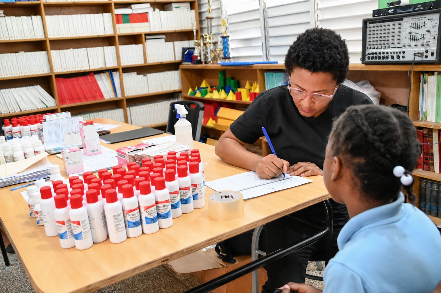 INABIE benefició a más de 14 mil estudiantes con atenciones de salud preventiva durante el año escolar 2025-2026.