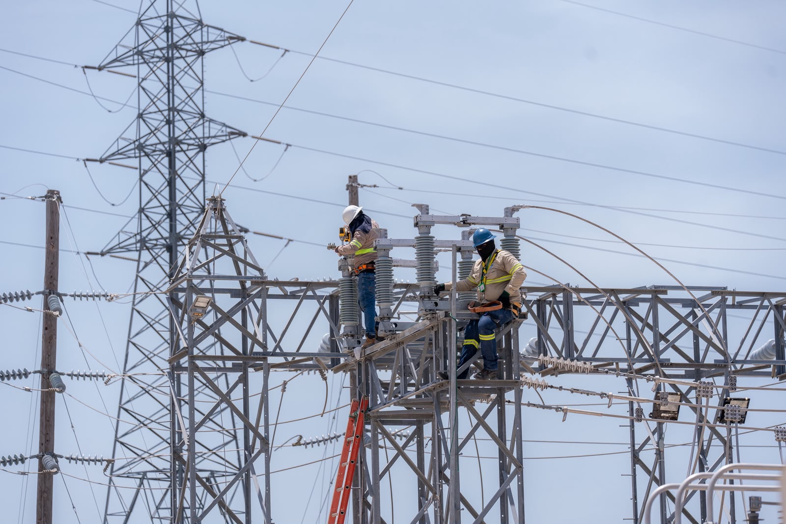 ETED ejecutará apertura de línea de transmisión en Pedernales para realizar pruebas técnicas.