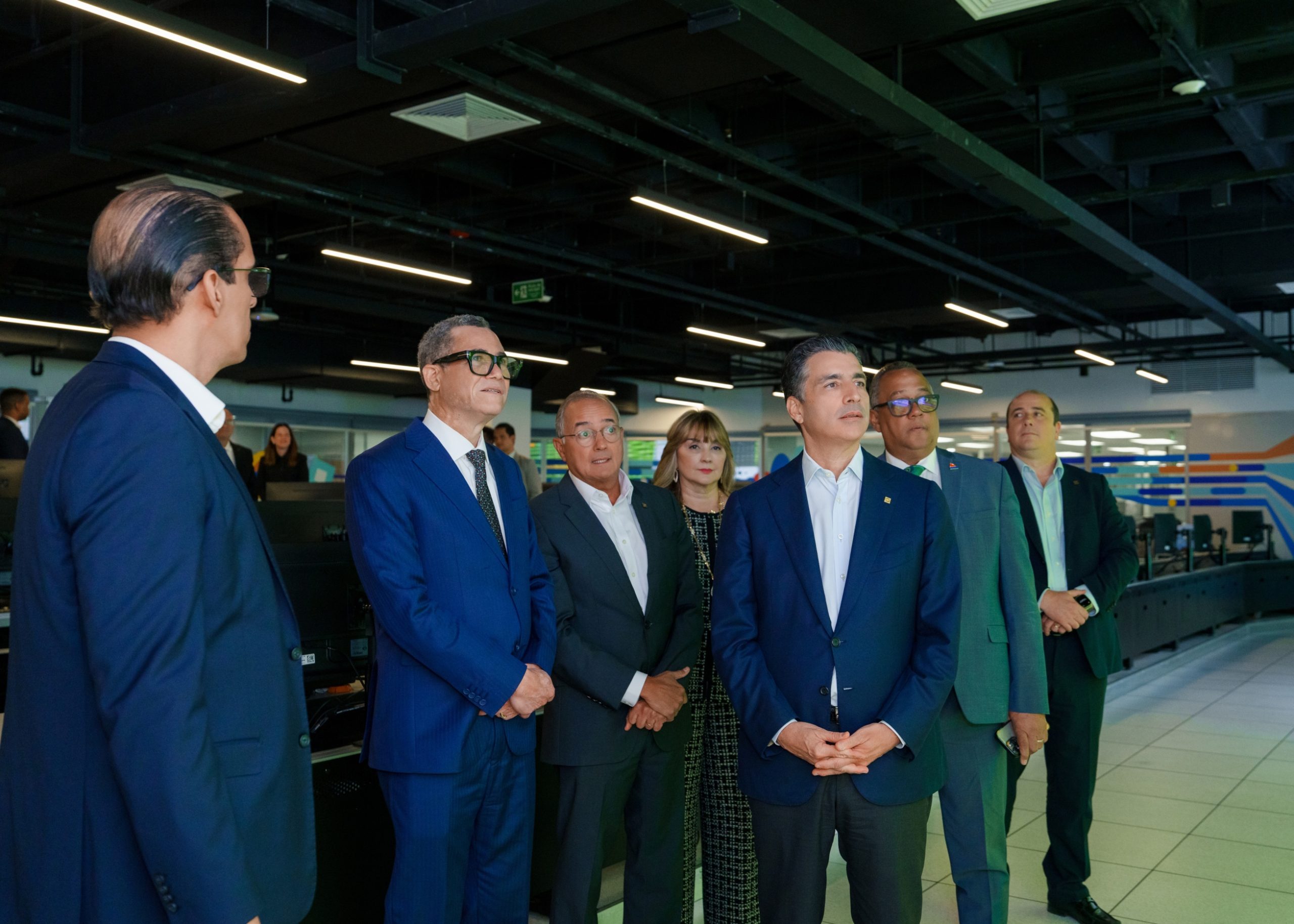 Banco Popular presenta al ministro de Trabajo programas de capacitación digital e innovación y su infraestructura tecnológica.-