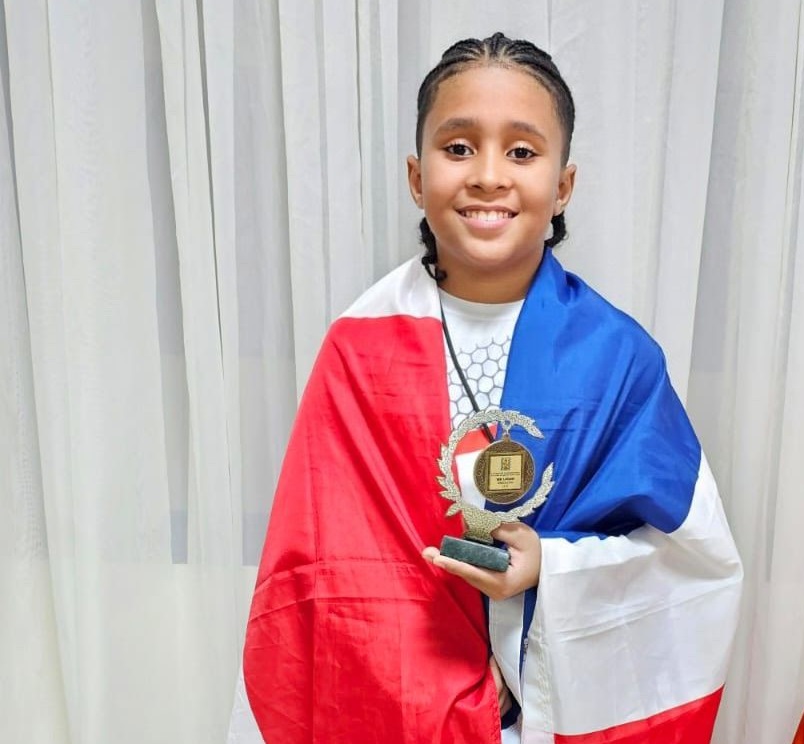 Director General de Aduanas patrocina participación  de Alejandro Muñoz Feliz en Campeonato Panamericano de Ajedrez