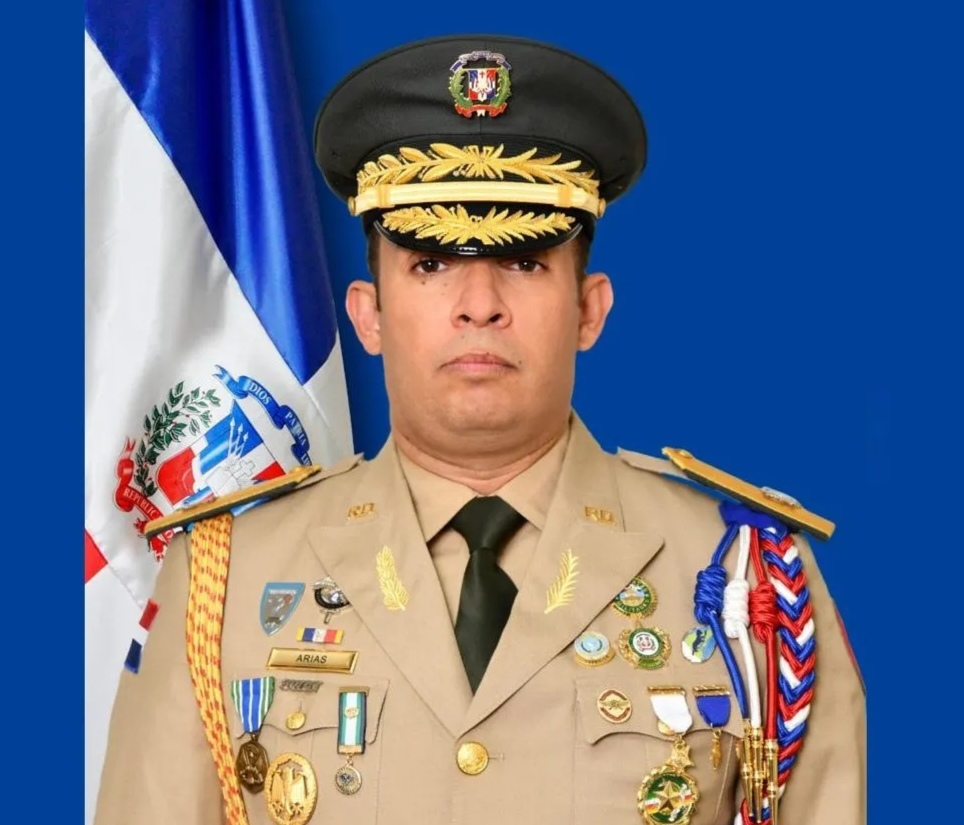 Presidente Abinader designa nuevos comandantes generales del Ejército y Fuerza Aérea de República Dominicana.