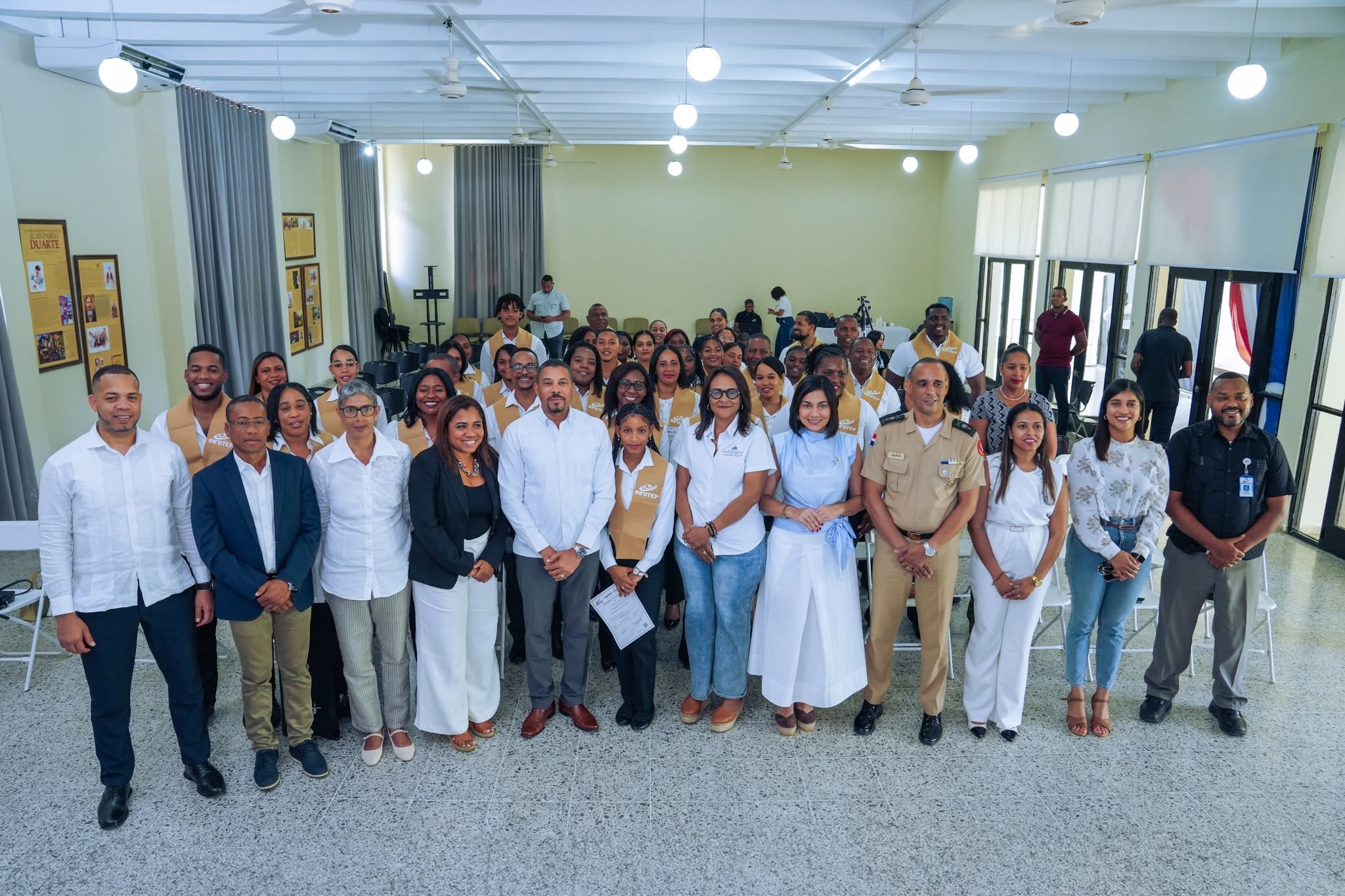 INFOTEP, Genera ITM y Port Samaná gradúan 47 participantes del Diplomado Distintivo Puertos de Cruceros de Arroyo Barril