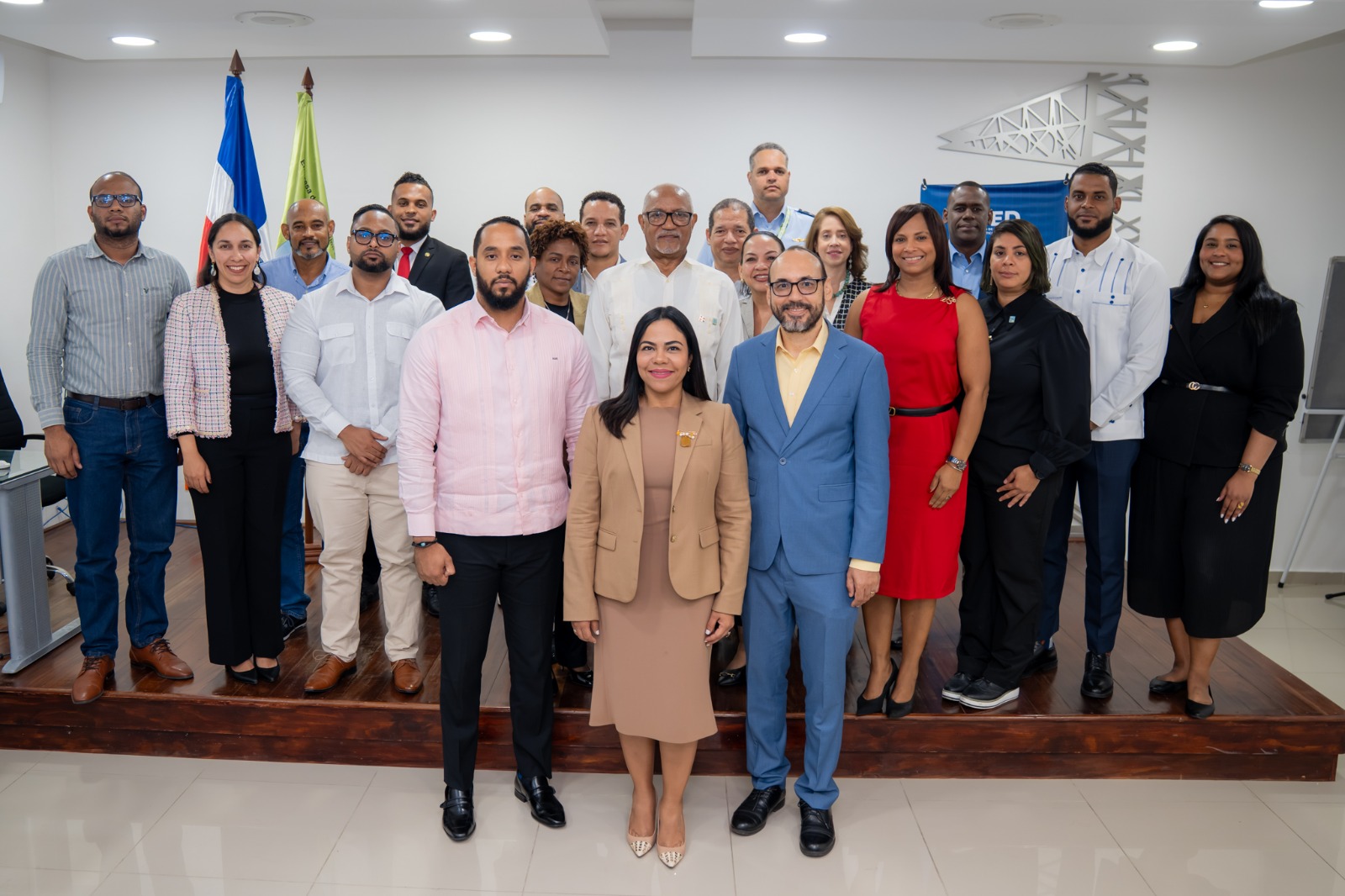 ETED fortalece la cultura de cumplimiento y gobernanza en la Cuarta Sala de Energía y Sostenibilidad.-