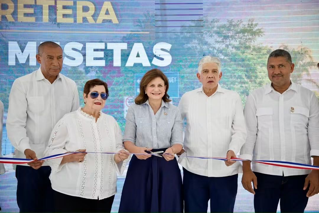 Vicepresidenta Raquel Peña inaugura carretera Las Mesetas, obra esperada por décadas que transforma la movilidad e impulsa el desarrollo de El Seibo