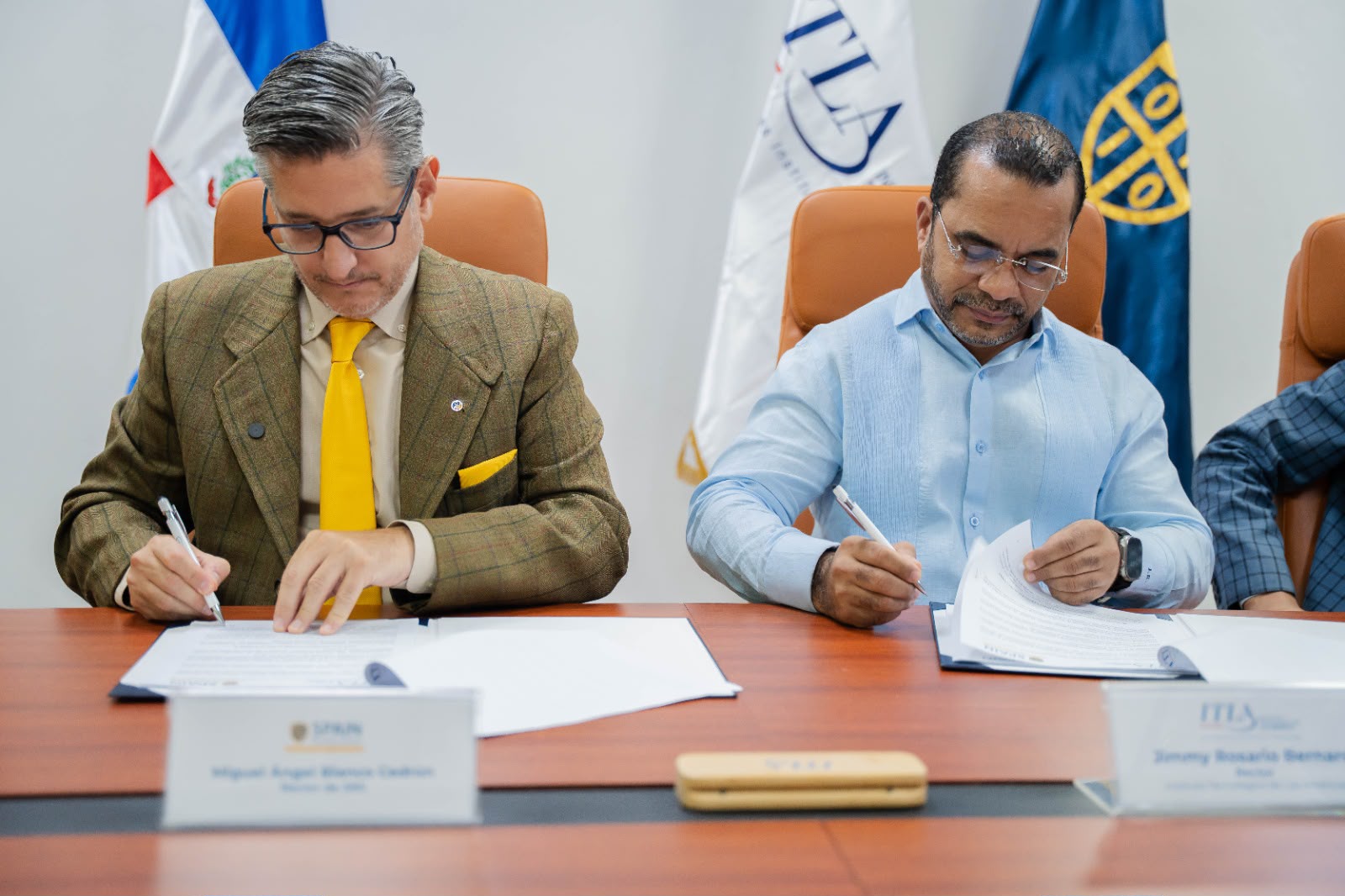 ITLA y Spain Business School suscriben acuerdo para ampliar oportunidades de formación especializada e internacional