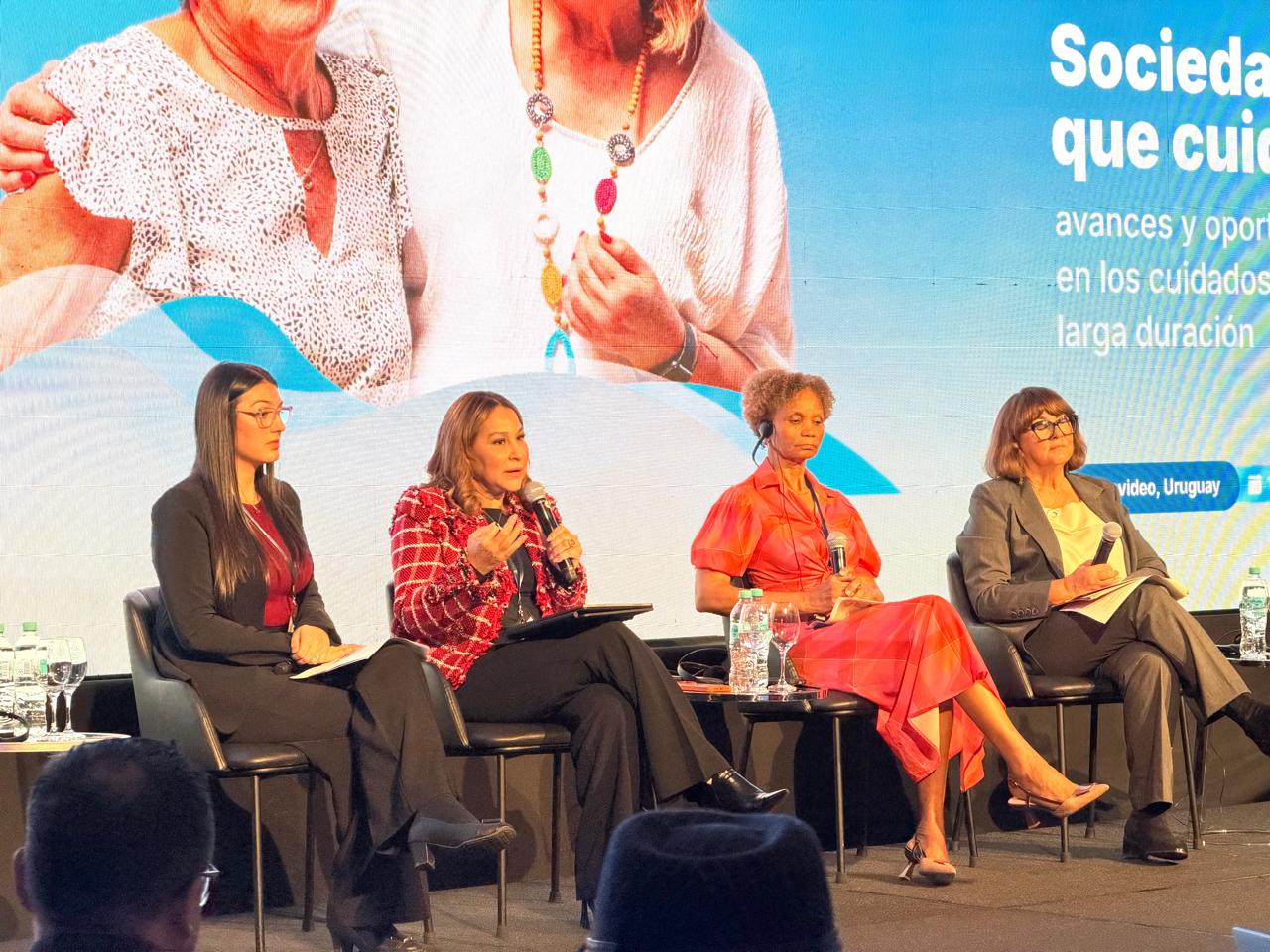 Mayra Jiménez destaca avances de República Dominicana en políticas de cuidados en evento regional.-
