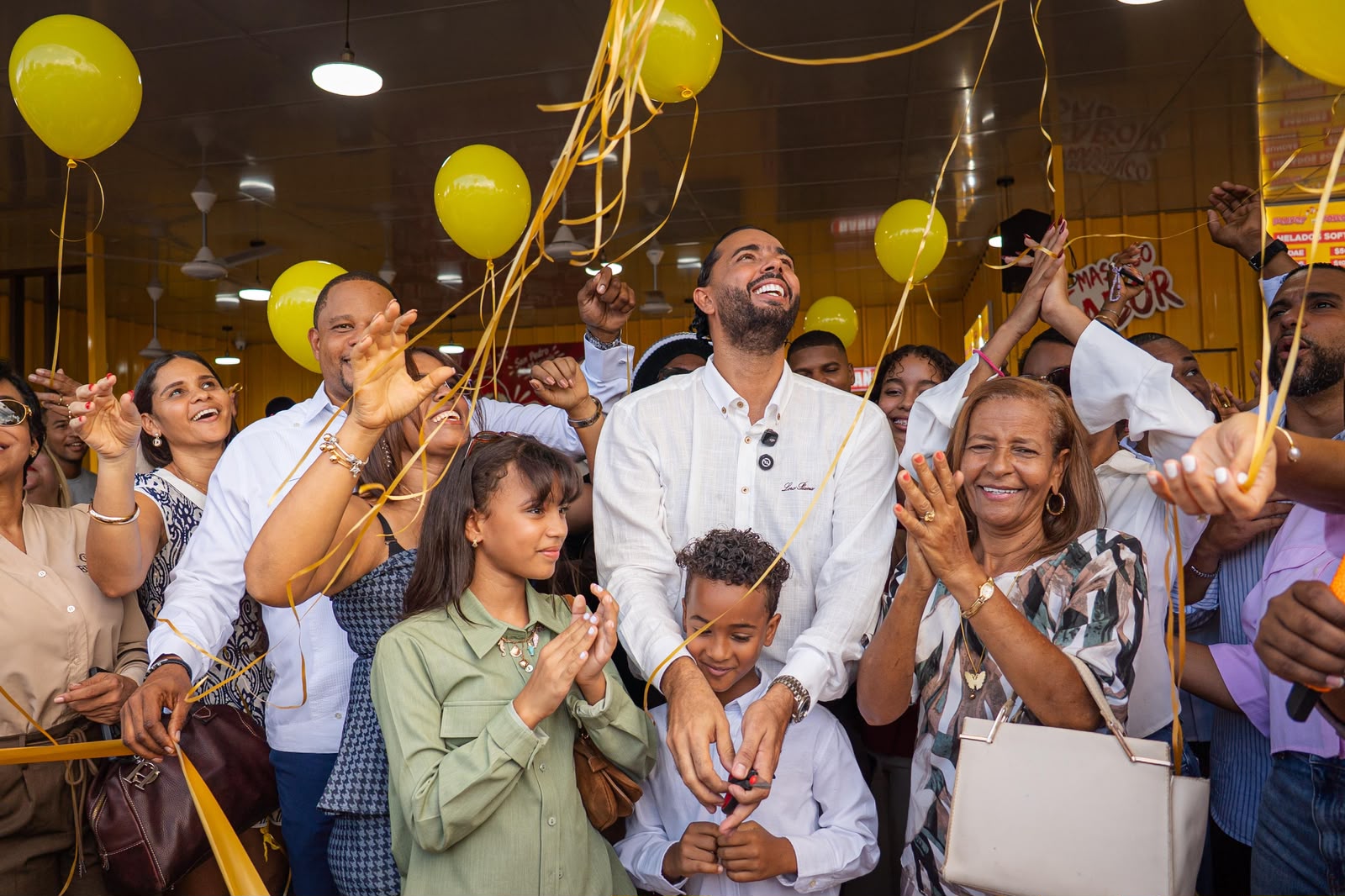 Inaugura sucursal en San Pedro de Macoris de "Pluyer Pollos" y aportará más de 150 empleos.